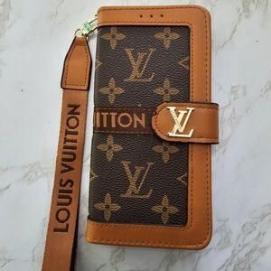 LV wallet case for Galaxy s22 Ultra